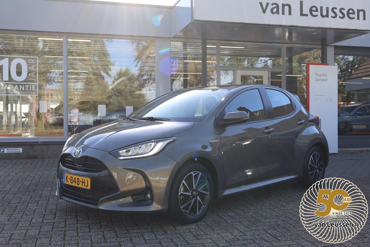 Toyota Yaris - 1.5 Hybrid Dynamic NL-AUTO LM-VELGEN AD-CRUISE LED EL-RAMEN APPLE/ANDROID AFN-TREKHAAK SMA - AutoWereld.nl