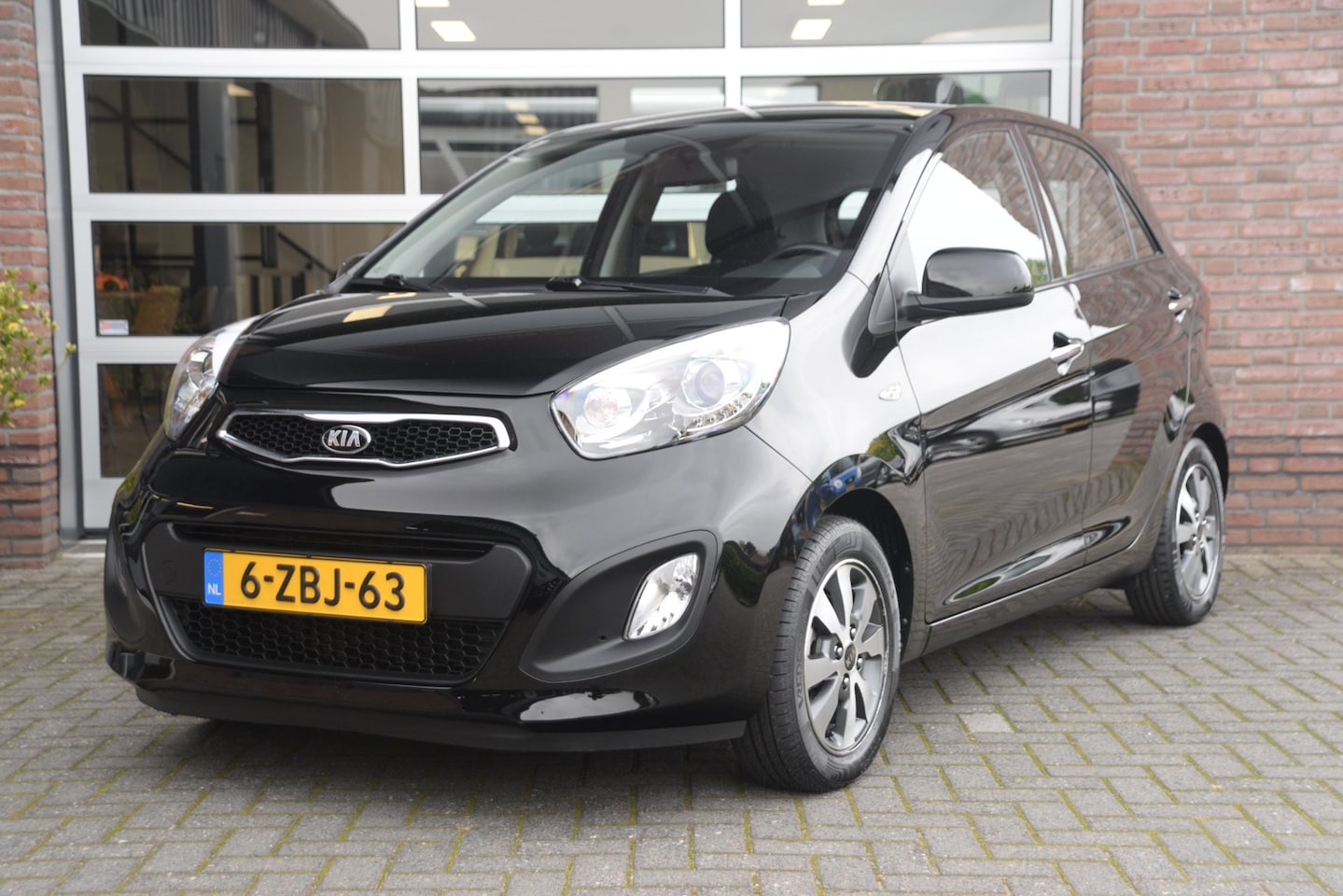 Kia Picanto - 1.0 CVVT BusinessLine | Navigatie | Led | Orig. NL | - AutoWereld.nl