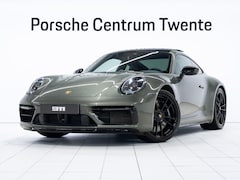 Porsche 911 - Carrera GTS
