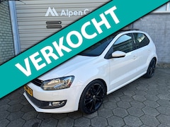 Volkswagen Polo - 1.6 TDI Highline PANO / Cruise controle / Stoel verwarming / AC / APK
