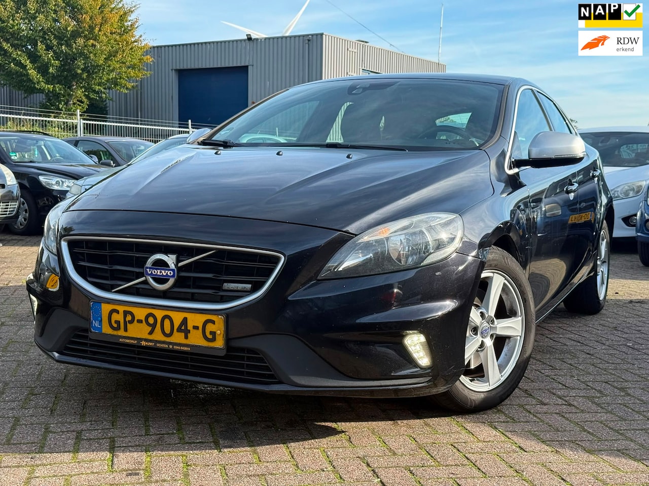 Volvo V40 - 1.6 D2 R-Design | Automaat - AutoWereld.nl
