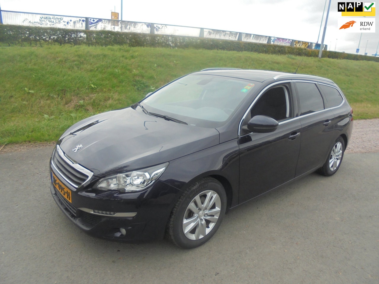 Peugeot 308 SW - Peugeot 308 1.6 hdi Sw Panorama Dak airco lmv navigatie pdc EXPORT PRIJS - AutoWereld.nl