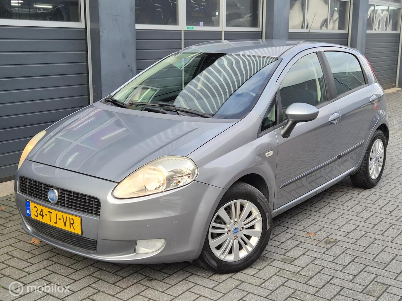 Fiat Grande Punto - 1.4-16V Emotion | CLIMA | CRUISE | ELEK RAMEN | - AutoWereld.nl