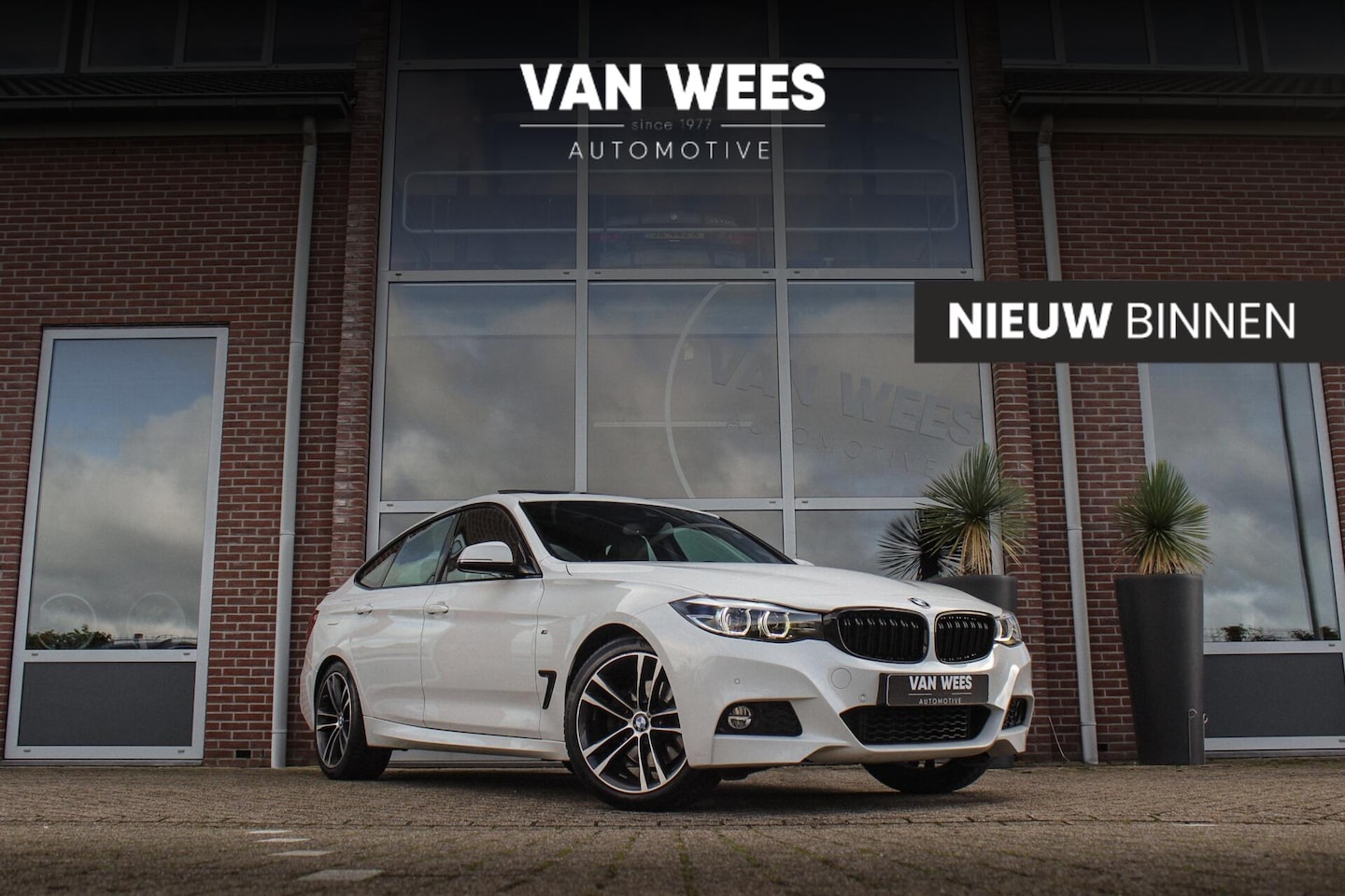BMW 3-serie Gran Turismo - 330i High Executive | M Sport | 2e eigenaar | Panoramadak | HiFi audio | Head-up display | - AutoWereld.nl