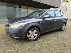 Kia Cee'd Sporty Wagon - 1.4 CVVT X-tra AIRCO BJ 3-2011. APK 3-2027