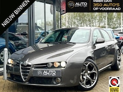 Alfa Romeo 159 - 3.2 JTS Q4 TI 260PK | V6 | UNIEK | NL AUTO | NAP | Lederen Bekleding | 19 Inch | Climate C