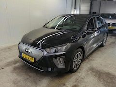 Hyundai IONIQ - Comfort EV 38 kWh Soh 95% Warmtepomp Carplay Stoelverw