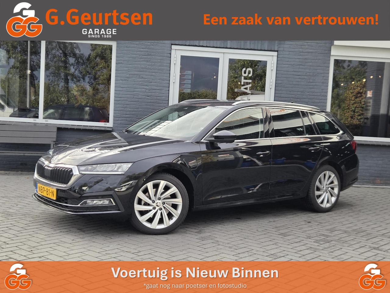 Skoda Octavia Combi - 1.4 TSI iV PHEV Business Edition Plus 1.4 TSI iV PHEV Business Edition Plus Trekhaak, Camera, - AutoWereld.nl