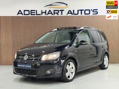 Volkswagen Touran - 1.4 TSI CUP Automaat Face lift model / Panoramadak / Navigatie / Cruise control