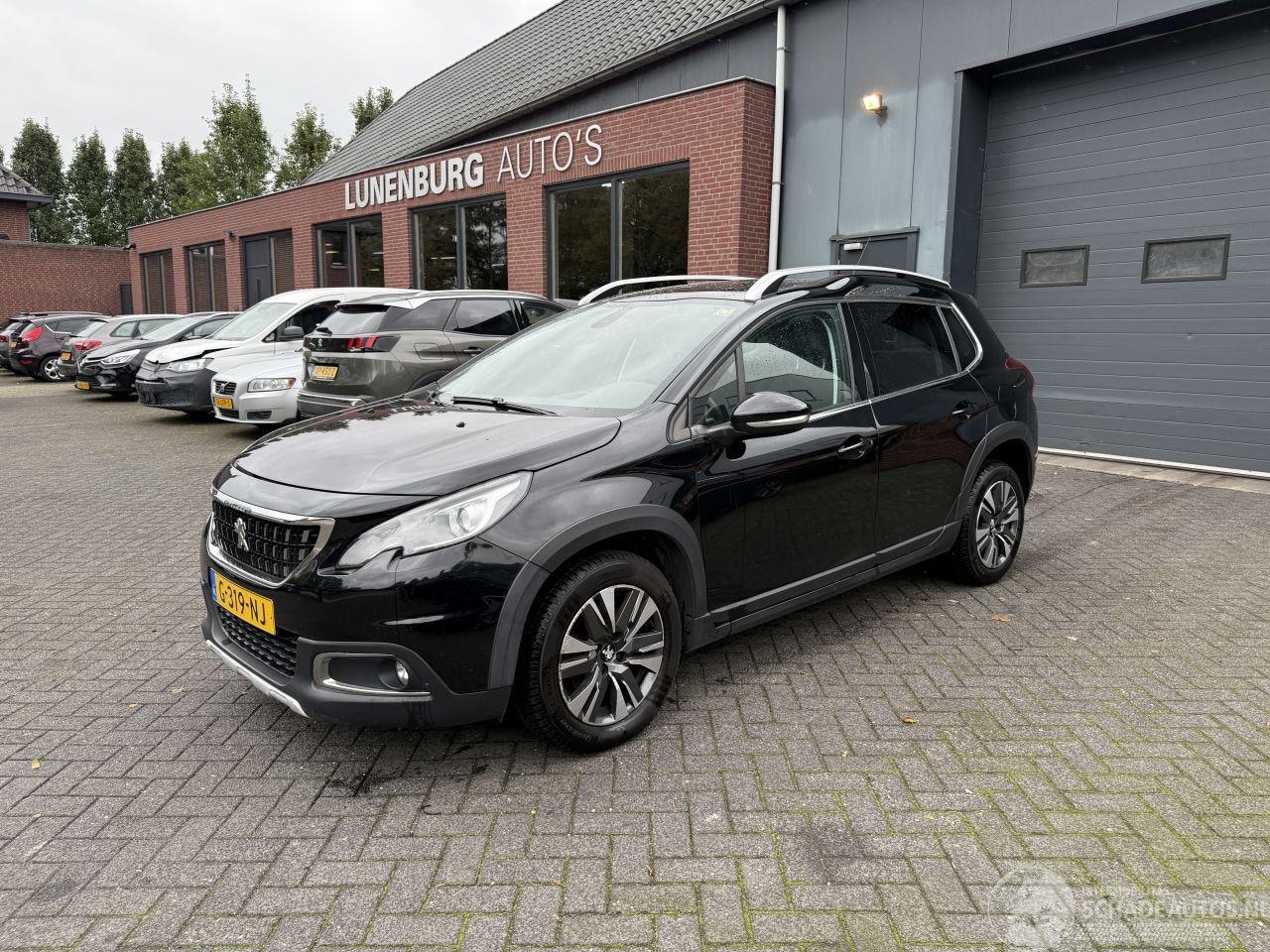 Peugeot 2008 - 1.2 PureTech Allure 1.2 PureTech Allure (SUV 5-dr.) - AutoWereld.nl