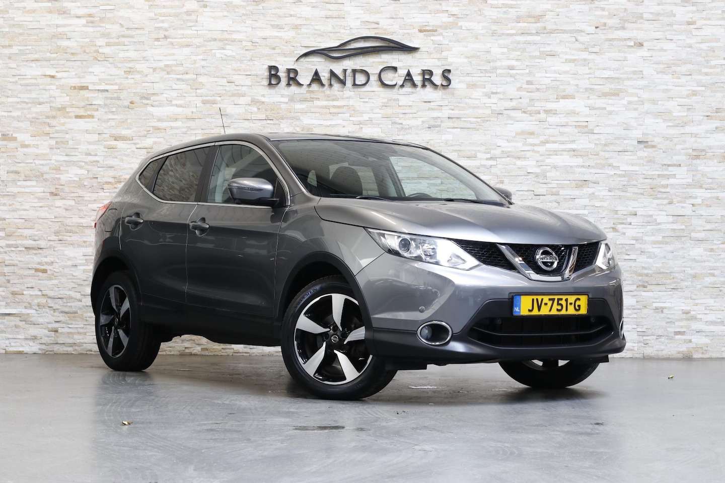 Nissan Qashqai - 1.2 N-Connecta 360 CAMERA | PDC V+A | NAVI | DEALER OH | - AutoWereld.nl