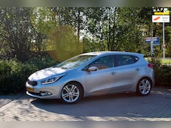 Kia Cee'd - 1.6 GDI Plus Pack|dealer onderhouden|2e eigenaar
