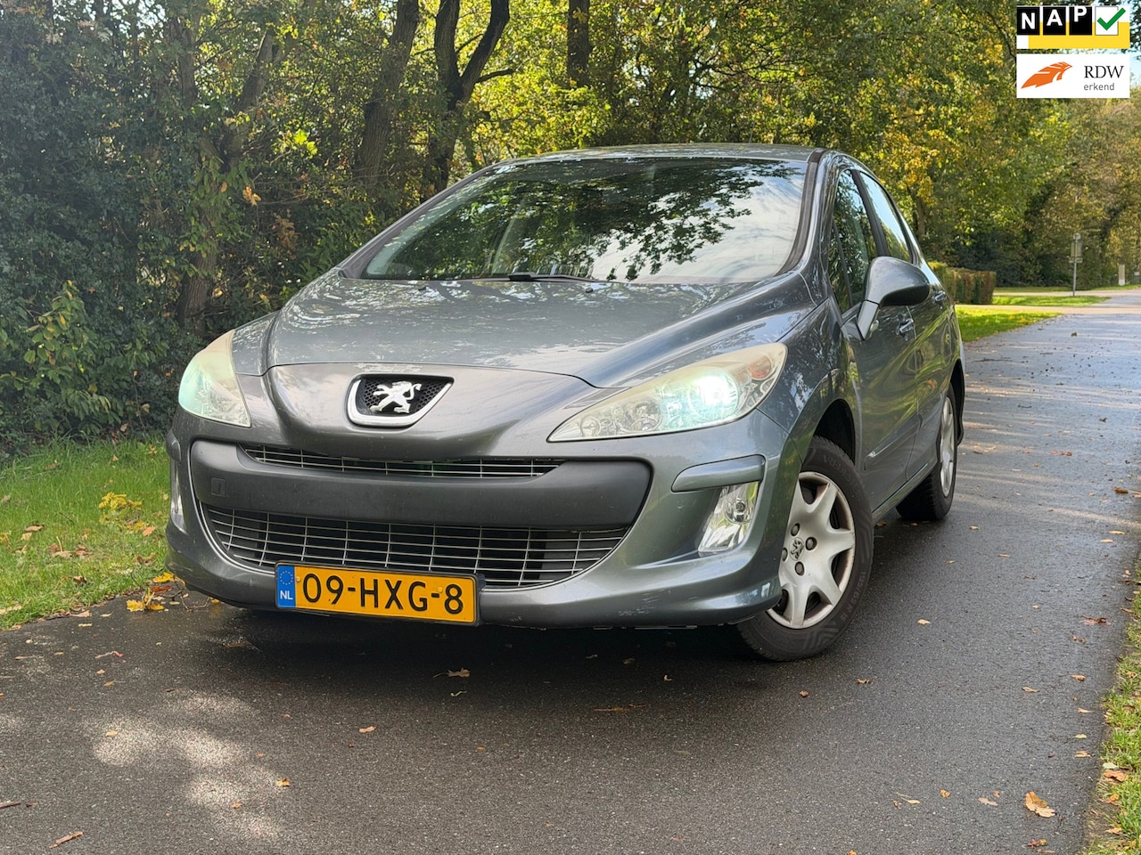 Peugeot 308 - 1.6 VTi Style | NAP + Cruise control + Navi Nu € 2.475,- !!! - AutoWereld.nl