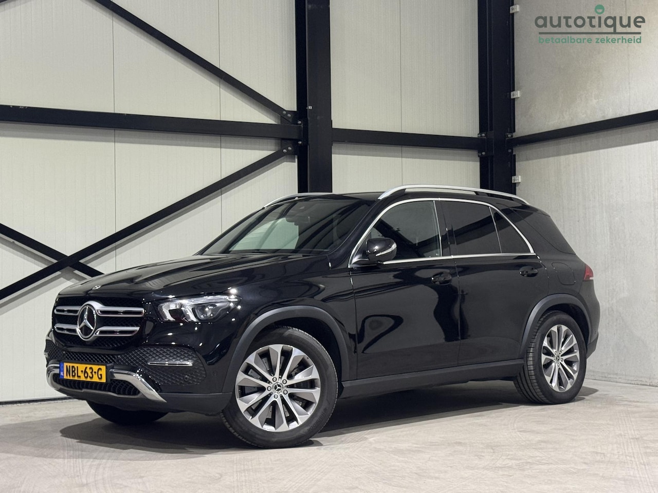 Mercedes-Benz GLE-Klasse - 350 e 4MATIC | navi | leder | trekhaak | sfeerverlichting | - AutoWereld.nl