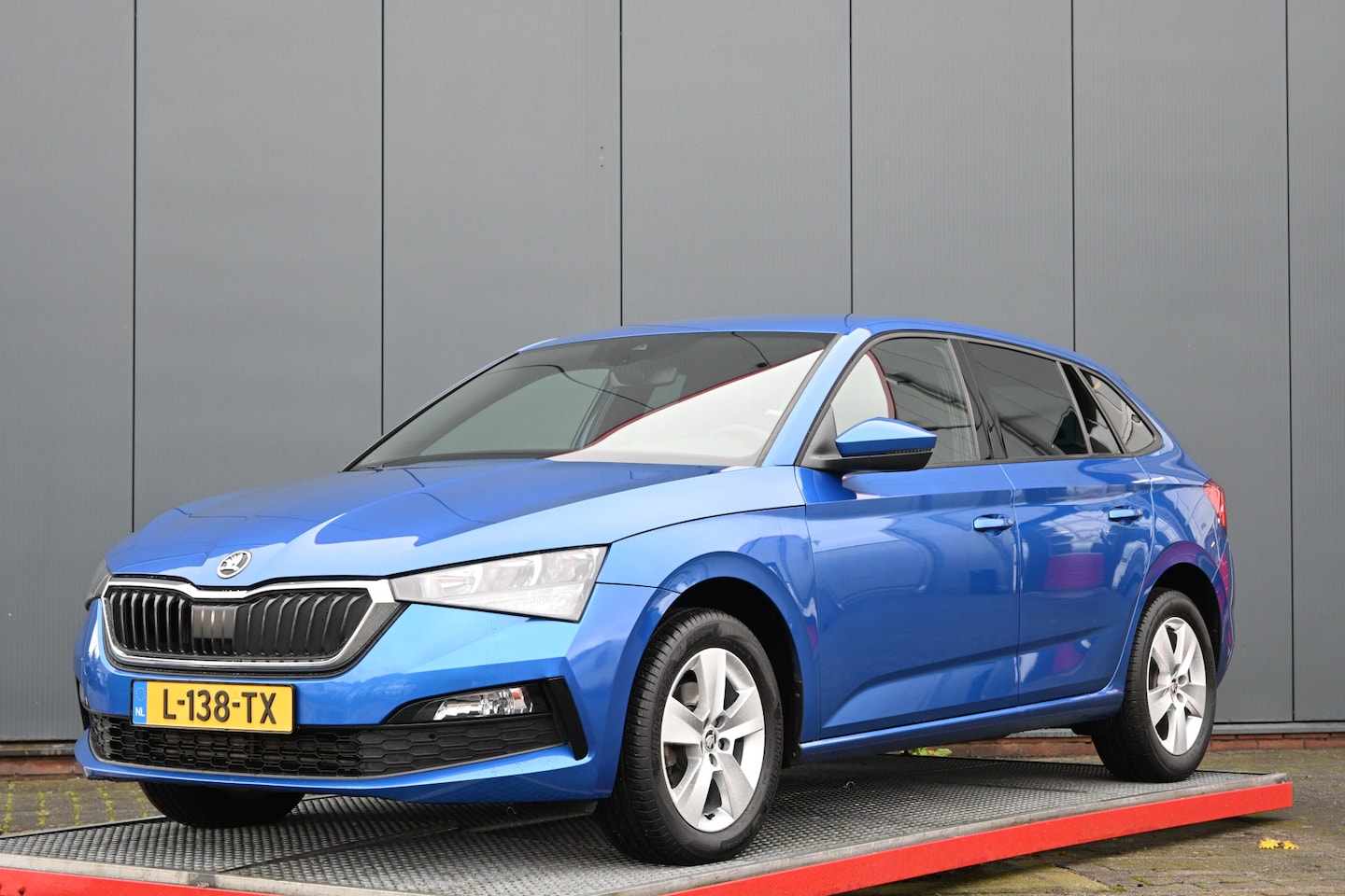 Skoda Scala - 1.0 TSI Sport Business camera - AutoWereld.nl