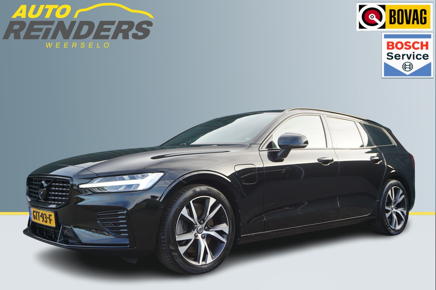 Volvo V60 - 2.0 T6 Plug-in Hybrid AWD R-Design + Trekhaak/ LED/ Long Range/ 360 Camera/ Schitterend/ G - AutoWereld.nl