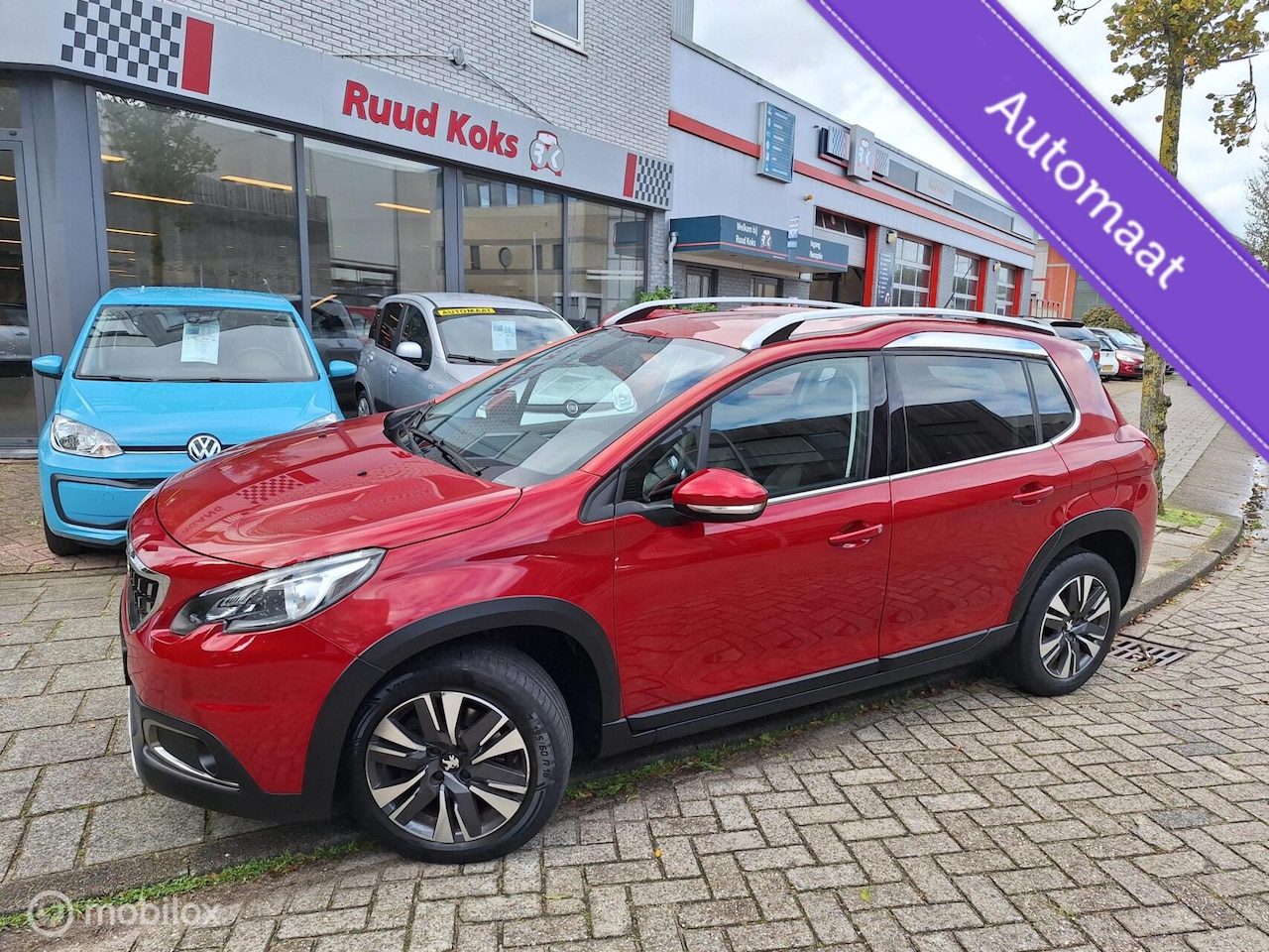 Peugeot 2008 - 1.2 PURETECH ALLURE AUTOMAAT • 1e Eigenaar • - AutoWereld.nl