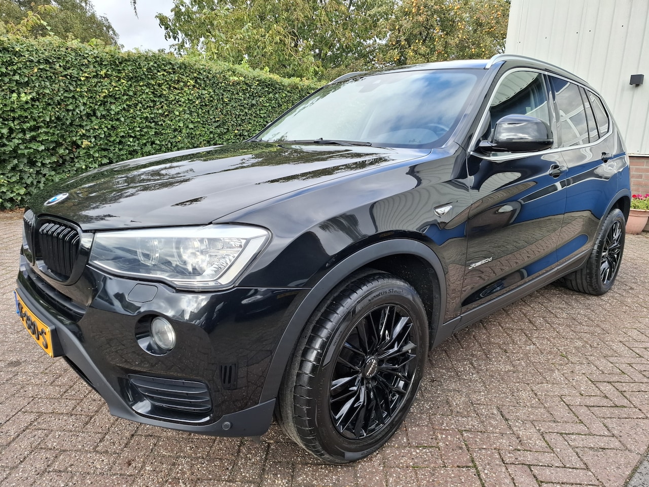 BMW X3 - xDrive20d High Executive LEER/XENON/PDC/TREKHAAK 190PK - AutoWereld.nl