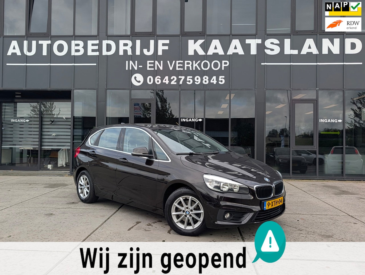 BMW 2-serie Active Tourer - 218d Executive - Navi - Pdc - Trekhaak - AutoWereld.nl