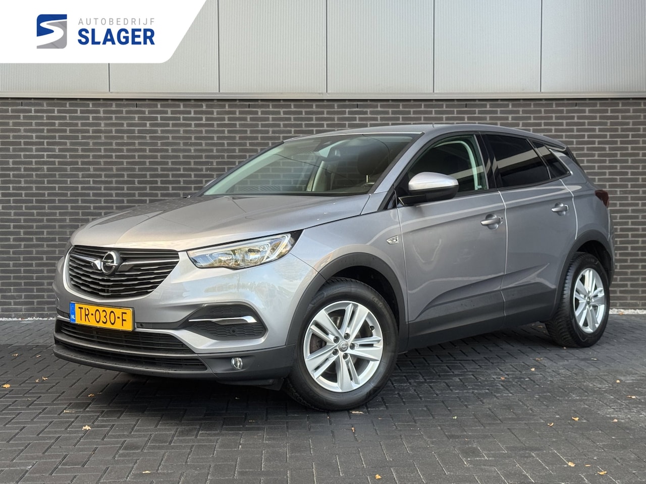 Opel Grandland X - 1.2 Turbo Online Edition | Navi | Trekhaak | PDC - AutoWereld.nl