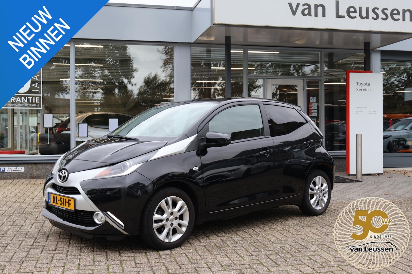 Toyota Aygo - 1.0 VVT-i x-joy CLIMA LM-VELGEN CAMERA EL-RAMEN - AutoWereld.nl