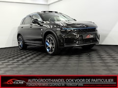 Lynk & Co 01 - 1.5 Panoramadak, 360 Camera, Navi, Keyless start, Stoelverwarming, Elektrische achterklep,