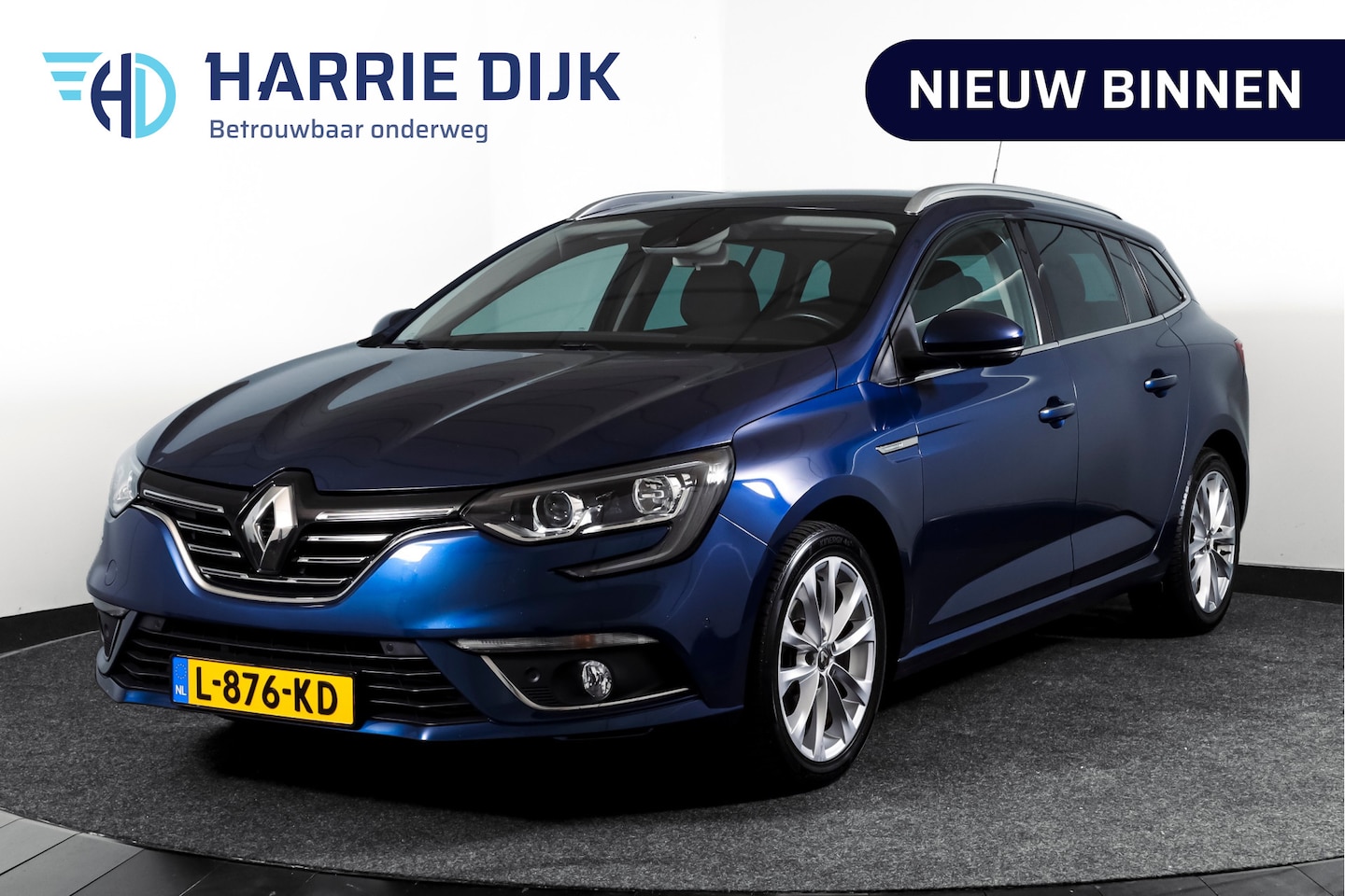 Renault Mégane Estate - 1.3 TCe 140 PK Limited | Cruise | PDC | Camera | NAV | ECC | Trekhaak | LM 17" | - AutoWereld.nl