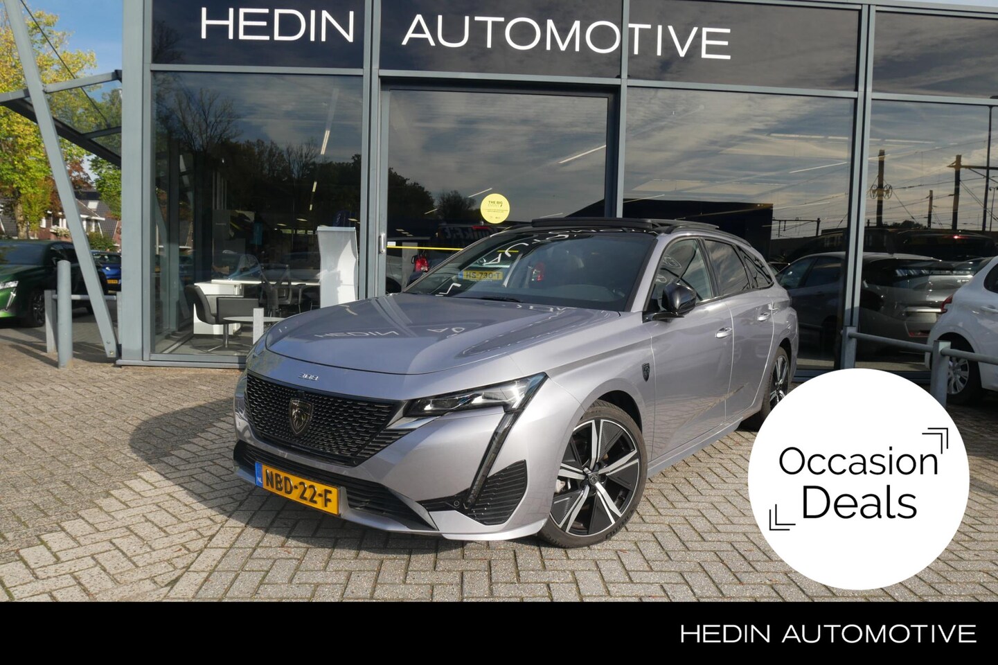 Peugeot 308 SW - 1.2 Hybrid 145PK GT Aut. | El. Glazen Panoramadak | 360 Camera | Elek. Achterklep | Matrix - AutoWereld.nl