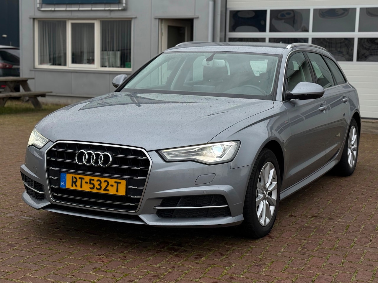 Audi A6 Avant - 2.0 TDI ultra S line Edition Export - AutoWereld.nl