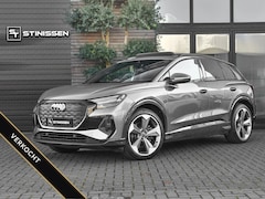 Audi Q4 e-tron - 50 quattro S-Line 77 kWh Leren Bekleding Panoramadak Trekhaak ACC Matrix 21 inch Velgen