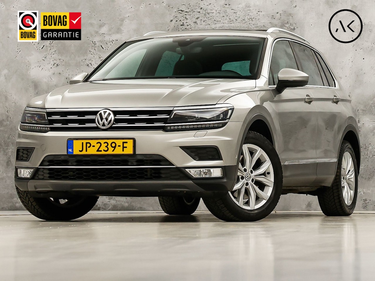 Volkswagen Tiguan - 2.0 TSI 4Motion Highline 180Pk Automaat (PANORAMADAK, DYN AUDIO, VIRTUAL COCKPIT, MEMORY S - AutoWereld.nl