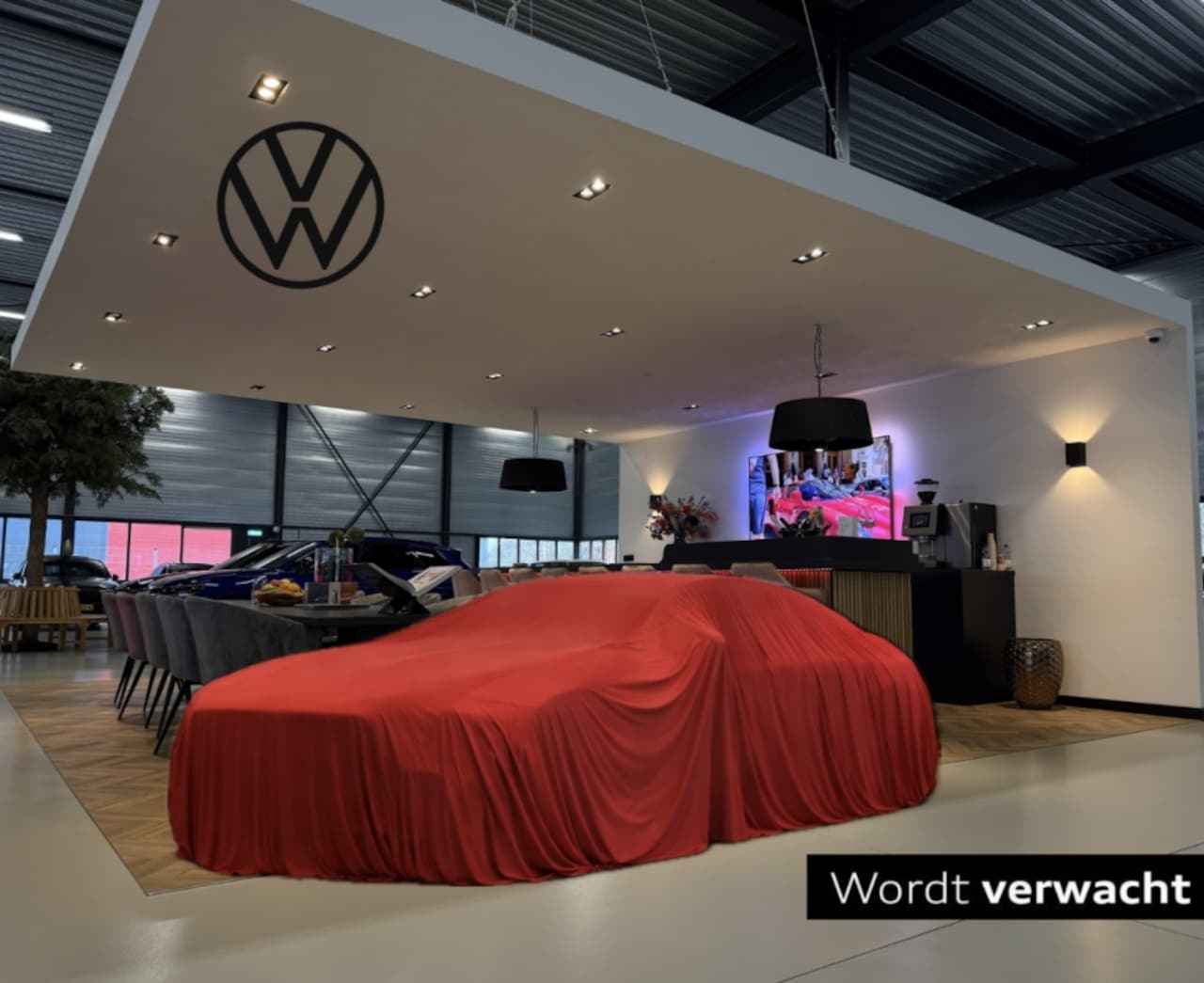 Volkswagen Phaeton - 4.2 V8 335PK 4p. Lang VIP / Highline / LED - AutoWereld.nl