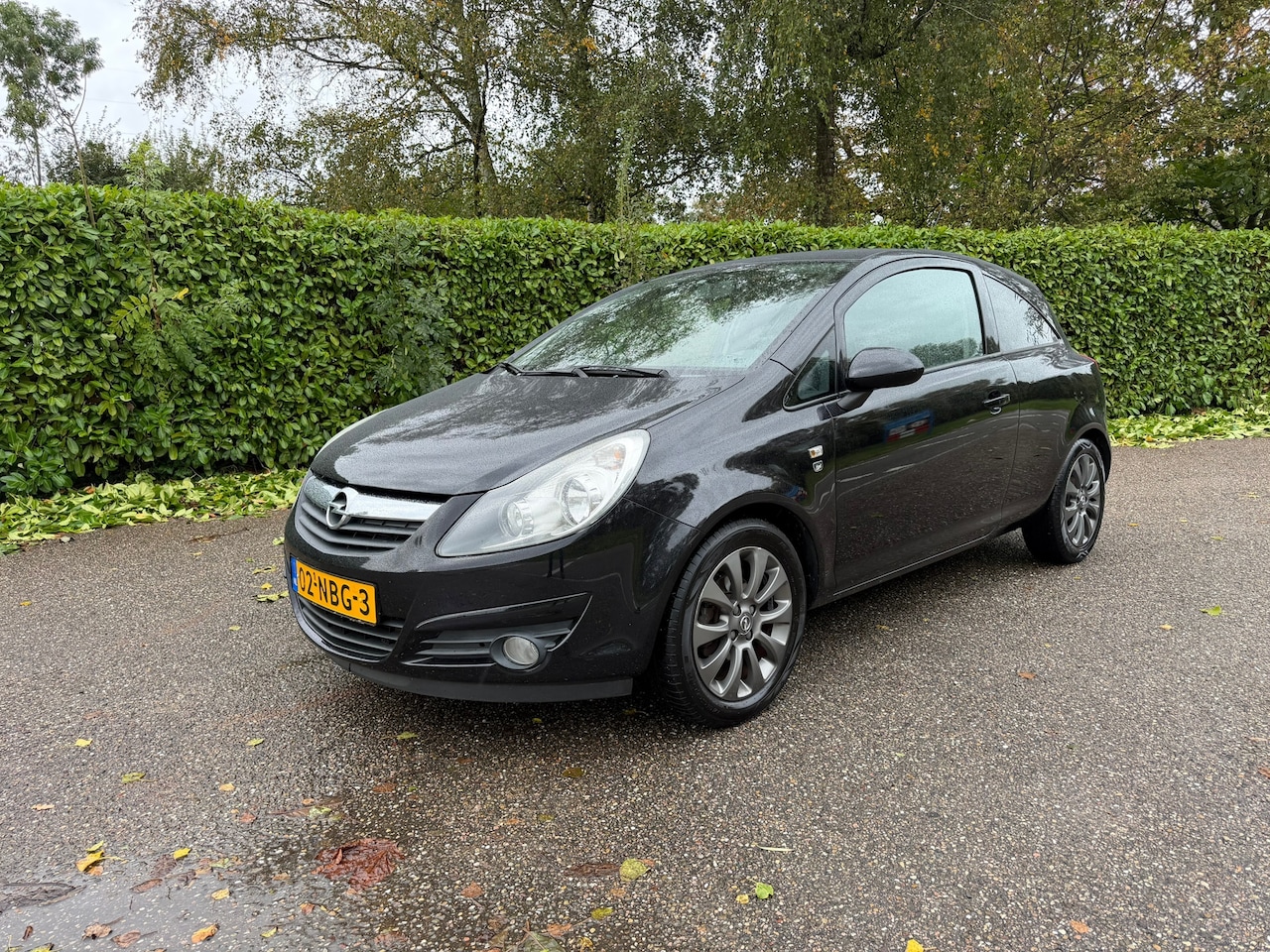 Opel Corsa - 1.2-16V '111' Edition | Airco - AutoWereld.nl
