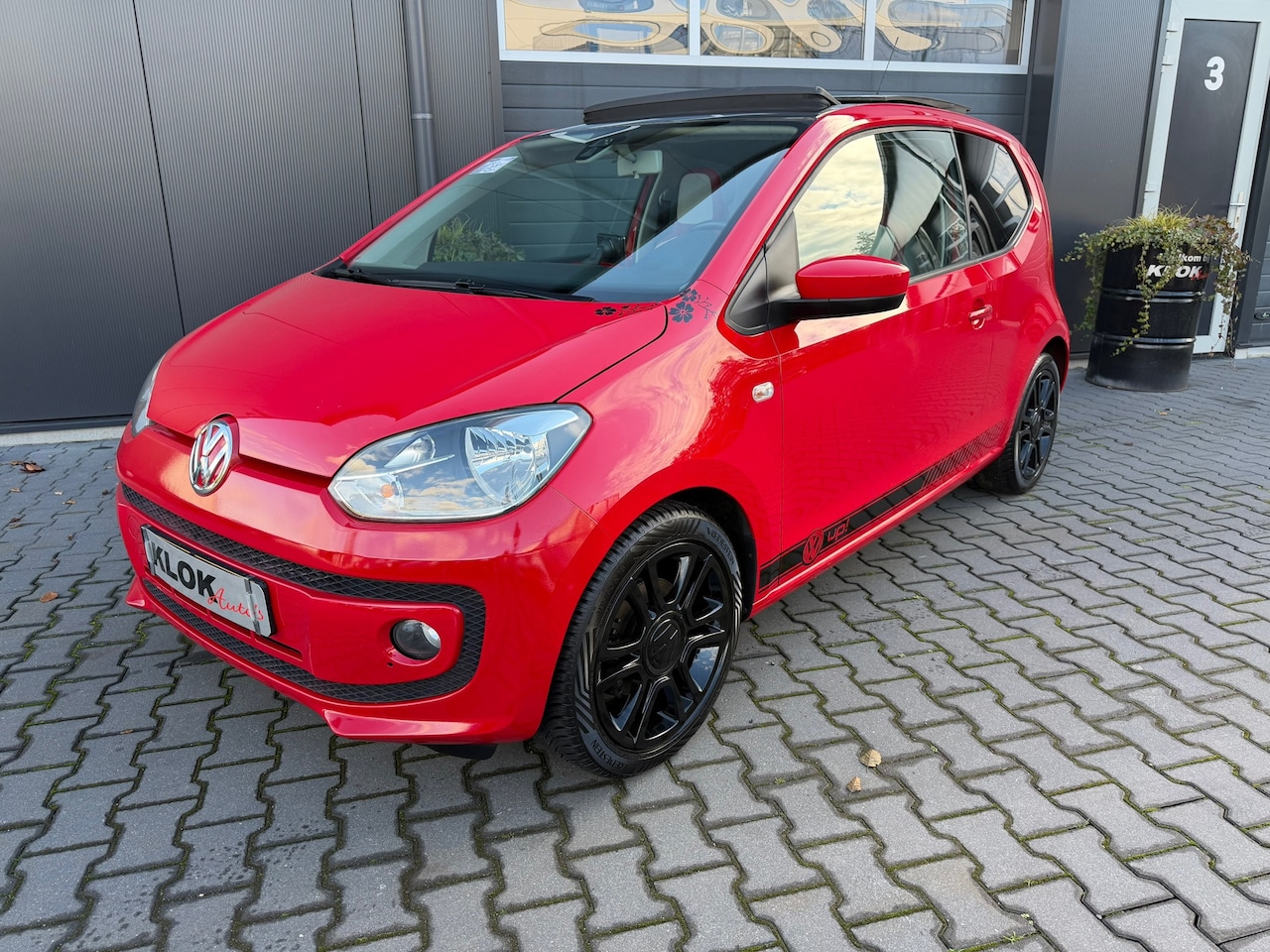 Volkswagen Up! - 1.0 high up! 1.0 high up! - AutoWereld.nl