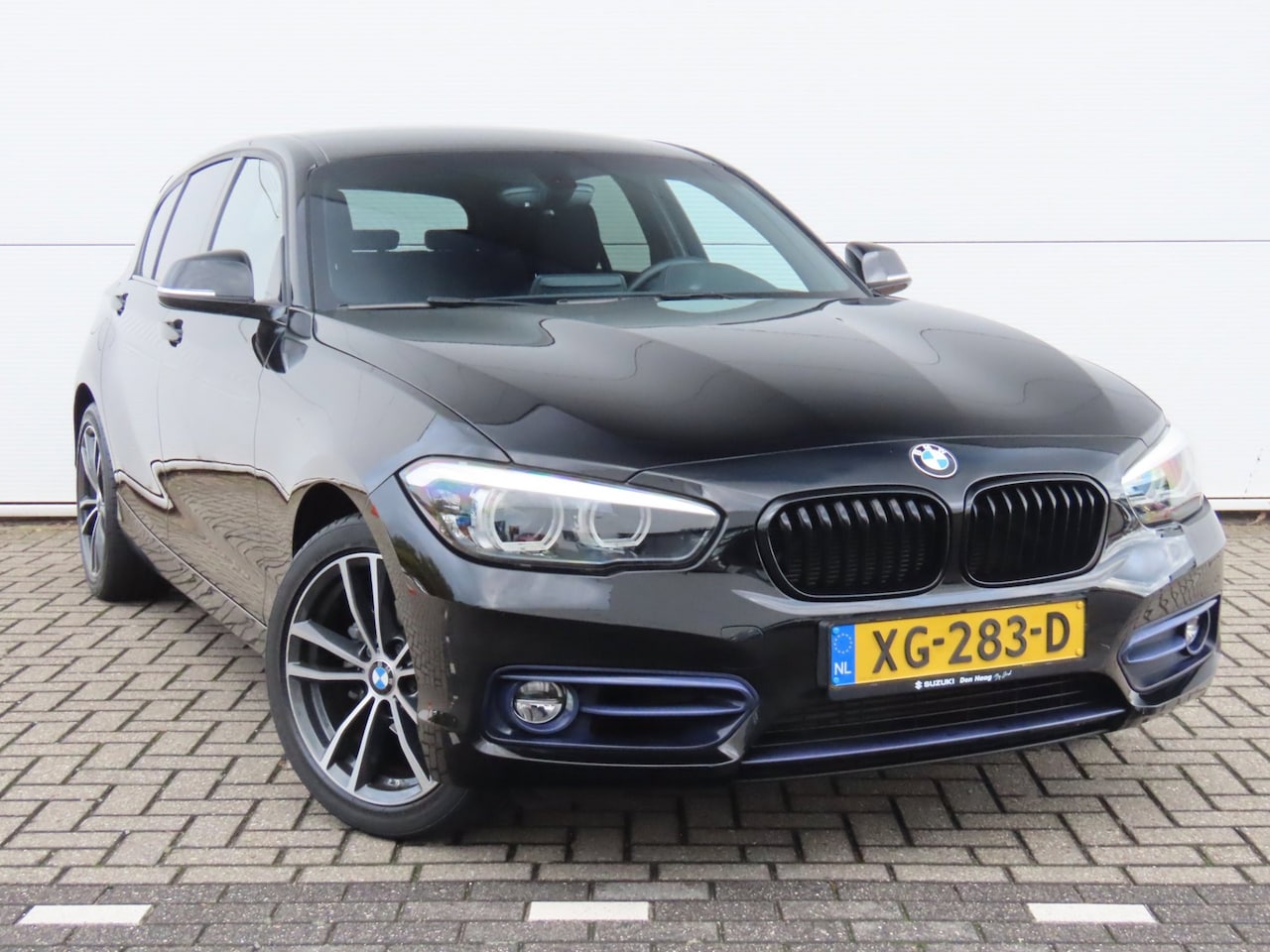 BMW 1-serie - 118i Corporate Lease Executive | Automaat | M-Sport pakket | Navigatie - AutoWereld.nl