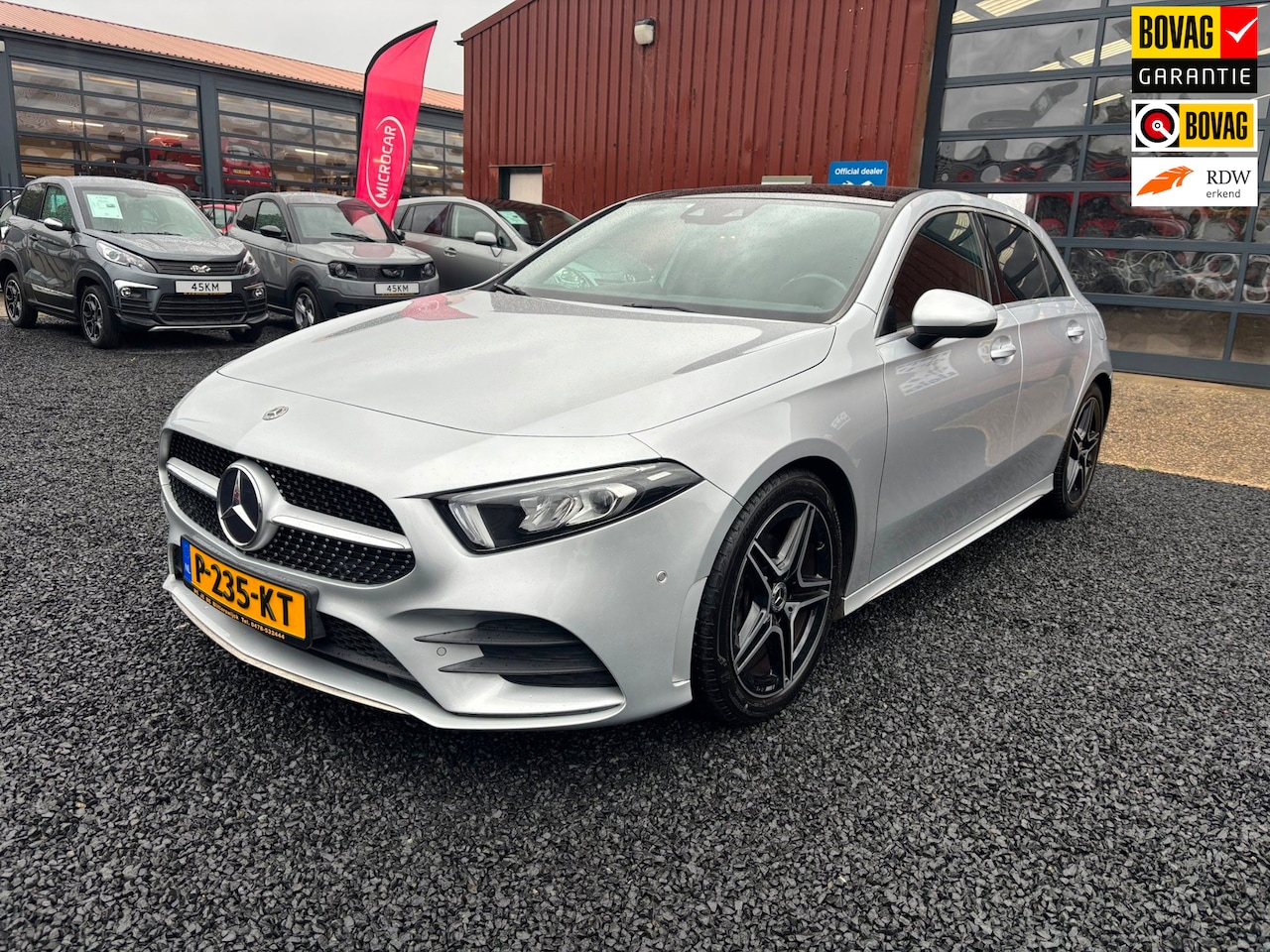 Mercedes-Benz A-klasse - 180 Business Solution AMG Panorama Stoelverwarming Apple/Android - AutoWereld.nl