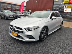 Mercedes-Benz A-klasse - 180 Business Solution AMG Panorama Stoelverwarming Apple/Android