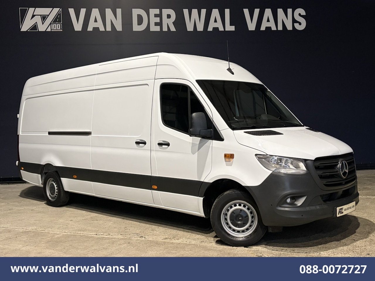 Mercedes-Benz Sprinter - 315CDI 150pk L3H2 Euro6 Airco | 360 graden Camera | Navigatie | Cruisecontrol | Chauffeurs - AutoWereld.nl