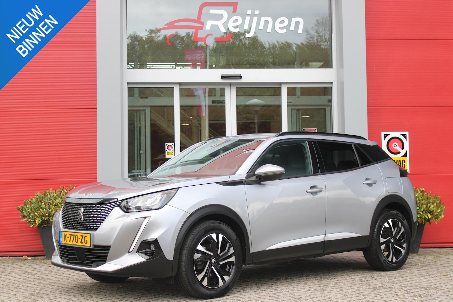 Peugeot 2008 - 1.2 130PK AUTOMAAT ALLURE PACK | TREKHAAK | ADAPTIVE CRUISE CONTROL | 3-D INSTRUMENTENPANE - AutoWereld.nl