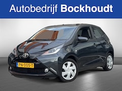 Toyota Aygo - 1.0 VVT-i x-play | Airconditioning | Camera