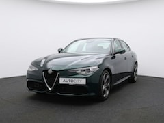 Alfa Romeo Giulia - 2.0 Super 200PK Leder l Carplay l Camera l Winterpakket | Memory