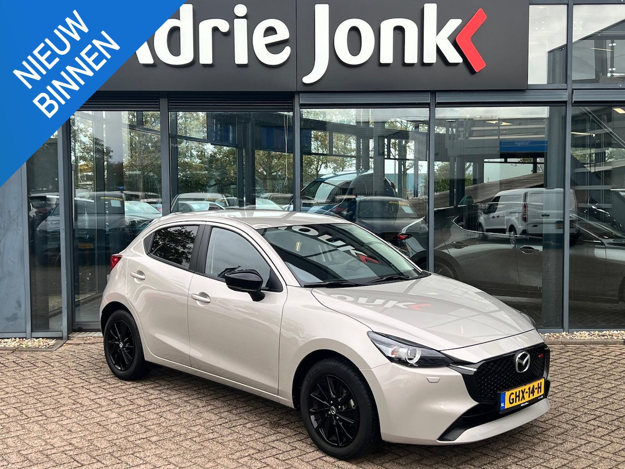 Mazda 2 - 1.5 e-SkyActiv-G 90 Homura | A.CAMERA | APPLE CARPLAY/ANDROID AUTO | STOEL- en STUURVERWAR - AutoWereld.nl