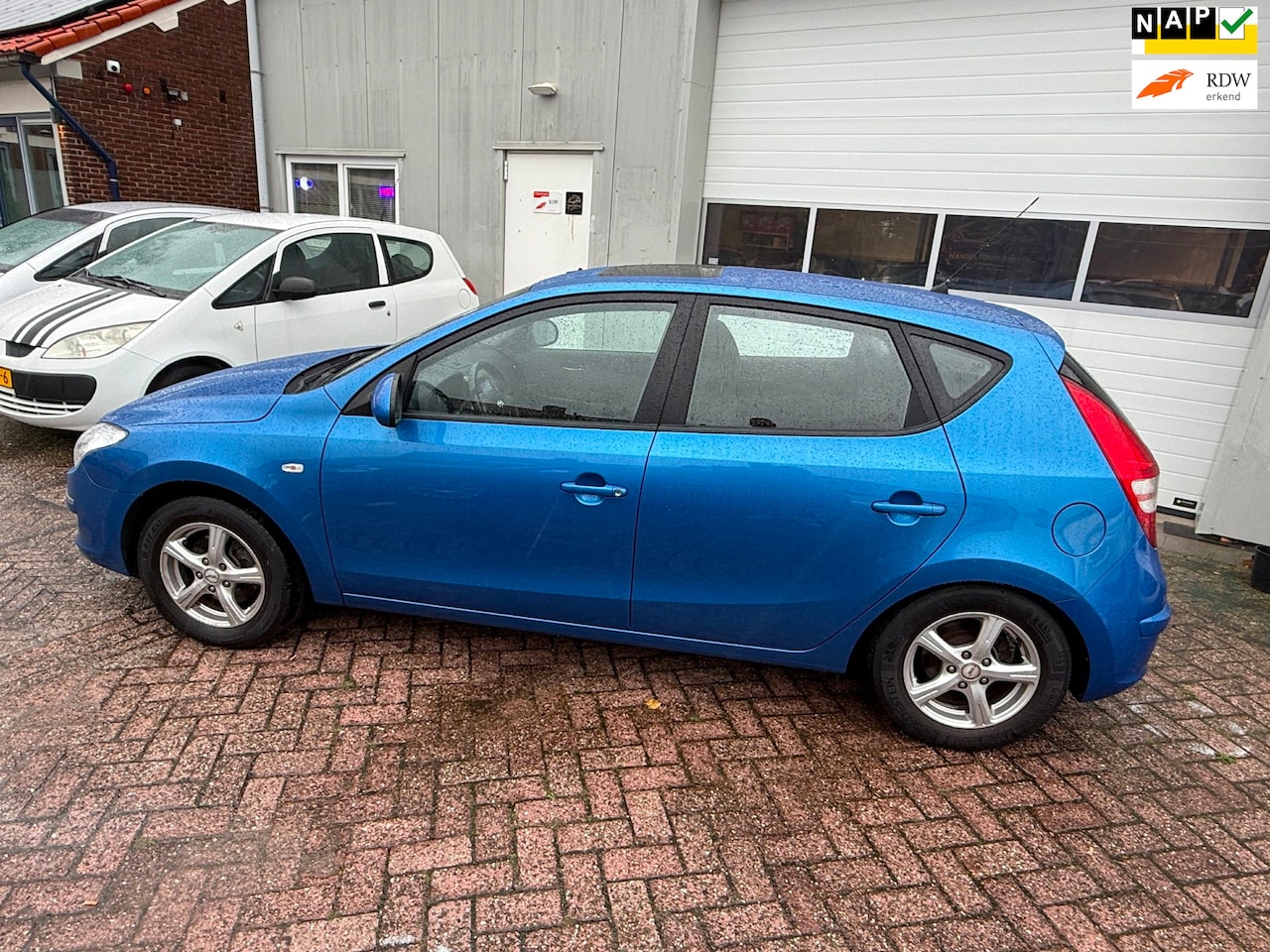 Hyundai i30 - 1.4i Blue Dynamic 1.4i Blue Dynamic - AutoWereld.nl