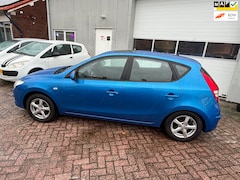 Hyundai i30 - 1.4i Blue Dynamic