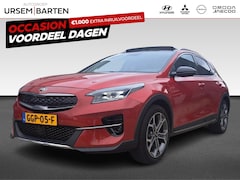 Kia XCeed - Dealer onderhouden /Panoramisch dak/Trekhaak/PHEV