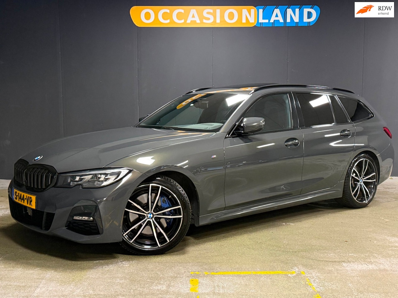 BMW 3-serie Touring - 330i High Executive M-Sport|PANO|360CAM|ACC|KEYLESS|STOELV|SFEER|DODEHOEK|CARPLAY|PDC|LED| - AutoWereld.nl