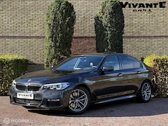 BMW 5-serie - 530d High Executive M-Pakket*Pano*Head-Up*Memory