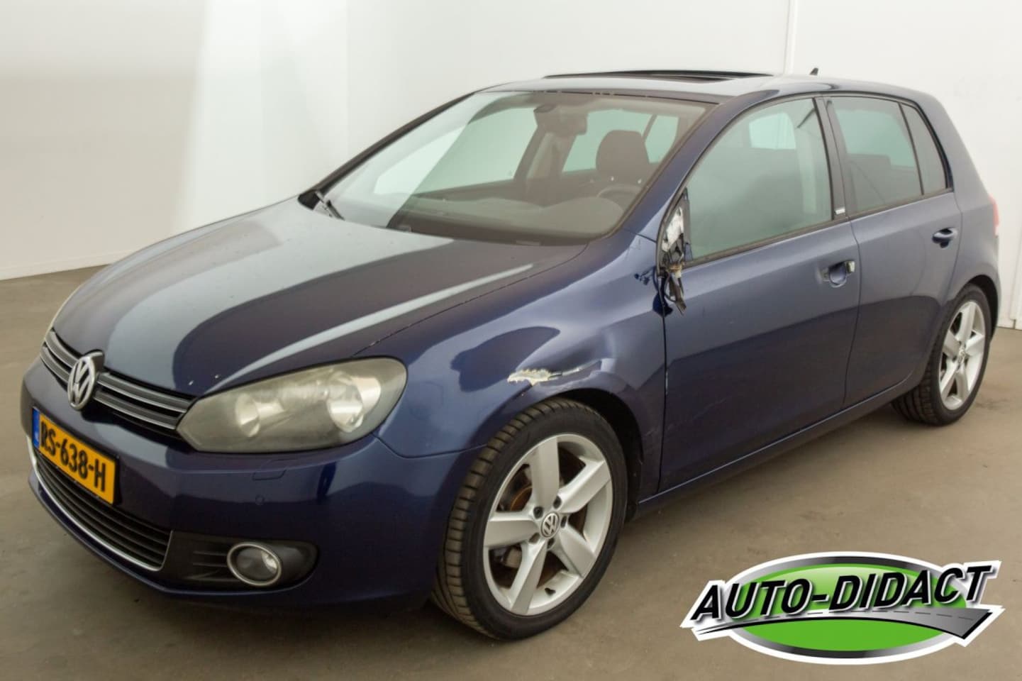 Volkswagen Golf - 1.2 TSI BlueMotion Highline - AutoWereld.nl