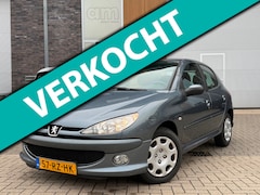 Peugeot 206 - 1.4 Air-line 2 | Airco | 5 deurs | Trekhaak |
