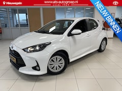 Toyota Yaris - 1.5 Hybrid 115 Active , Full Map Navigatie, Stoelverwarming